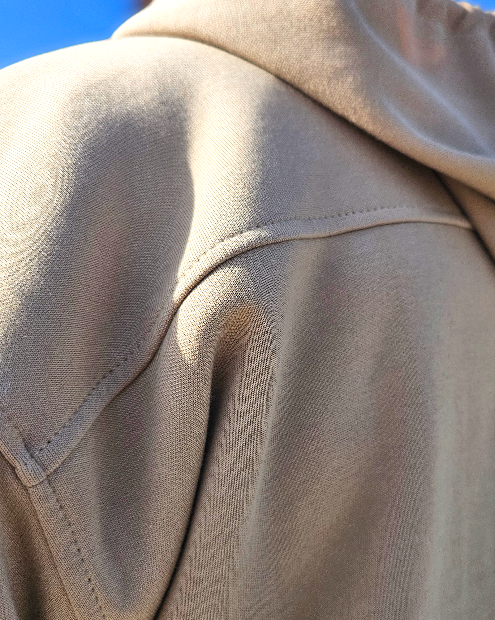 Sweat Capuche Beige – Image 8